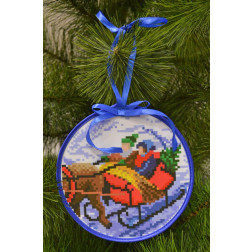 Набір для вишивки нитками Барвиста Вишиванка Пошита новорічна іграшка Дорогою додому (серія: Напередодні свята) 14х14 (ТР198аБ1414i)